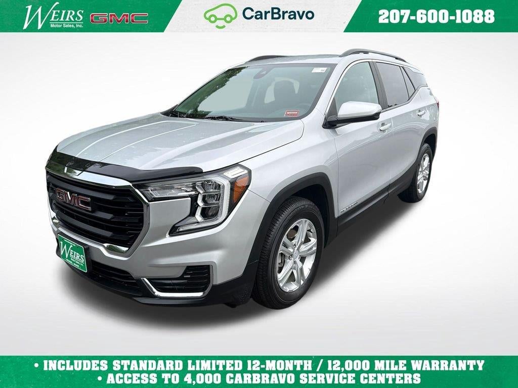 2022 GMC Terrain SLE in Quicksilver Metallic — front three-quarter view