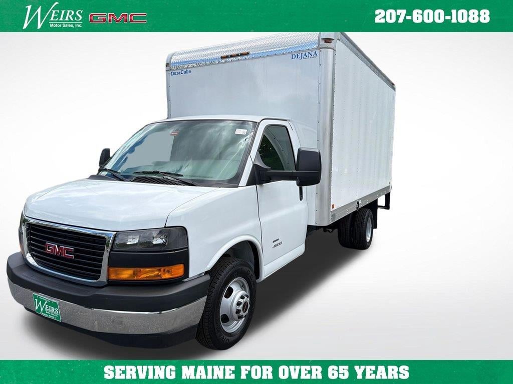 2026 GMC Savana Cutaway 4500 2WT in Summit White — front three-quarter view